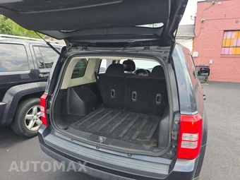 2014 Jeep Patriot Latitude – miniatura 14