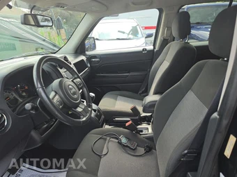 2014 Jeep Patriot Latitude – miniatura 13