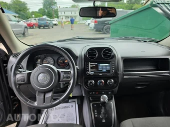 2014 Jeep Patriot Latitude – miniatura 14