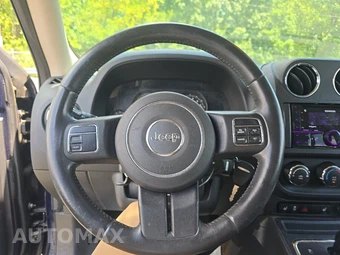 2014 Jeep Patriot Latitude – miniatura 10