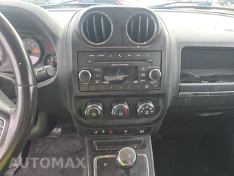 2014 Jeep Patriot Latitude - miniatura 11