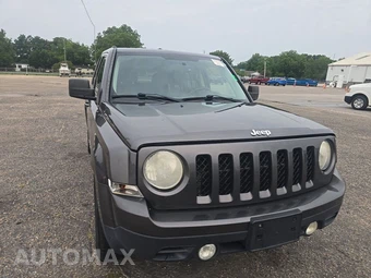 2014 Jeep Patriot Latitude - miniatura 2
