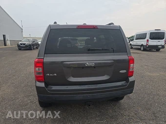 2014 Jeep Patriot Latitude - miniatura 5