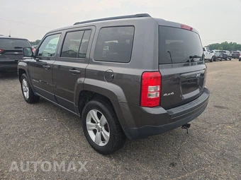 2014 Jeep Patriot Latitude - miniatura 6