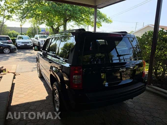 2014 Jeep Patriot Sport – miniatura 2