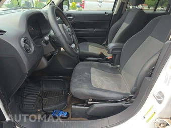 2014 Jeep Patriot Sport – miniatura 3