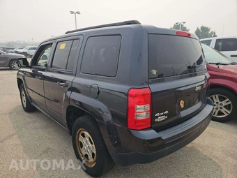 2014 Jeep Patriot Sport – miniatura 2