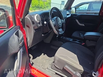 2014 Jeep Wrangler Rubicon - miniatura 13