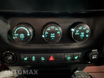 2014 Jeep Wrangler Rubicon - miniatura 17
