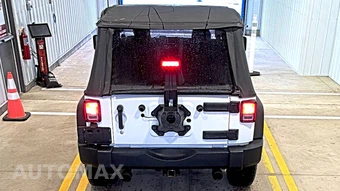 2014 Jeep Wrangler Sport - miniatura 5