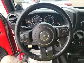 2014 Jeep Wrangler Sport - miniatura 10