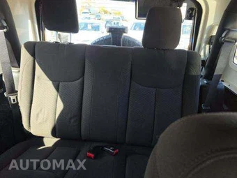 2014 Jeep Wrangler Sport – miniatura 12