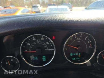 2014 Jeep Wrangler Sport – miniatura 8