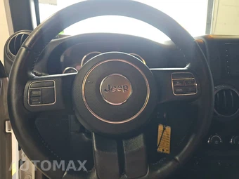 2014 Jeep Wrangler Sport - miniatura 10