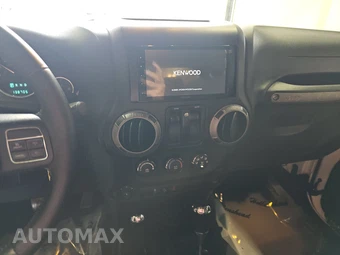 2014 Jeep Wrangler Sport - miniatura 11