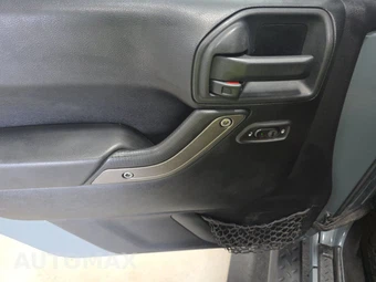 2014 Jeep Wrangler Sport - miniatura 9