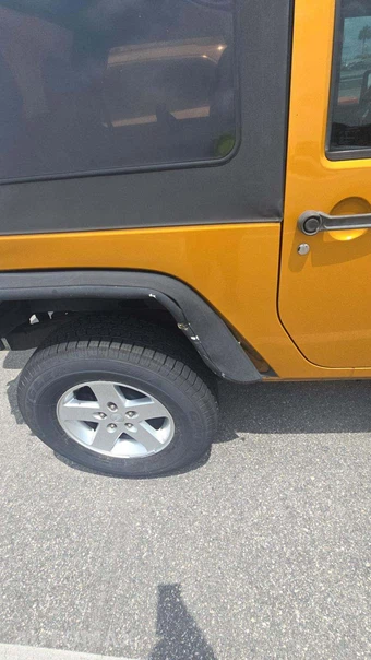 2014 Jeep Wrangler Sport – miniatura 20
