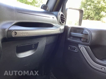 2014 Jeep Wrangler Sport - miniatura 10