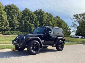 2014 Jeep Wrangler Sport - miniatura 2