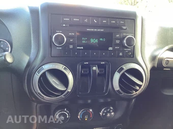 2014 Jeep Wrangler Sport - miniatura 24