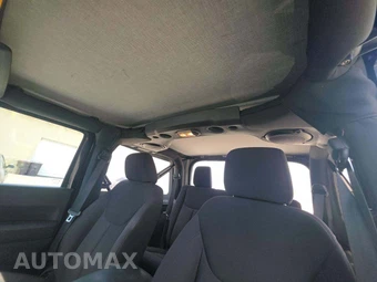 2014 Jeep Wrangler Sport - miniatura 8