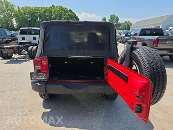 2014 Jeep Wrangler Sport – miniatura 14