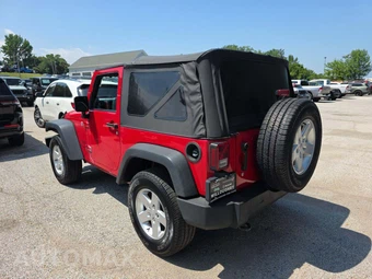 2014 Jeep Wrangler Sport – miniatura 2