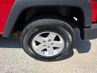 2014 Jeep Wrangler Sport – miniatura 24