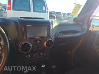 2014 Jeep Wrangler Sport - miniatura 11