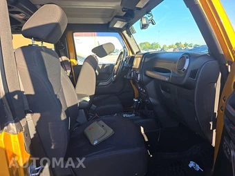 2014 Jeep Wrangler Sport - miniatura 8
