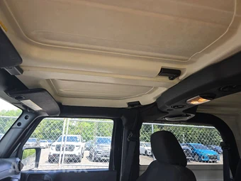 2014 Jeep Wrangler Sport - miniatura 17