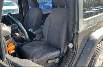 2014 Jeep Wrangler Sport - miniatura 11