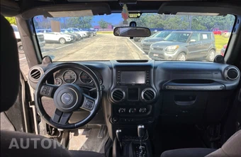 2014 Jeep Wrangler Sport - miniatura 9