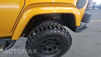 2014 Jeep Wrangler Unlimited Altitude Edition - miniatura 24
