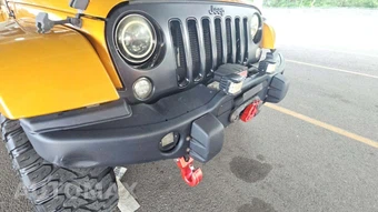 2014 Jeep Wrangler Unlimited Altitude Edition - miniatura 26