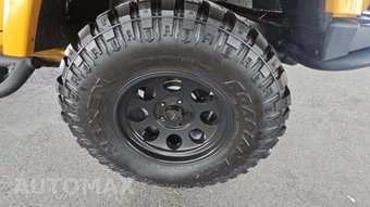 2014 Jeep Wrangler Unlimited Altitude Edition - miniatura 31