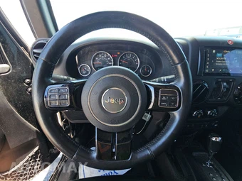2014 Jeep Wrangler Unlimited Altitude Edition - miniatura 10