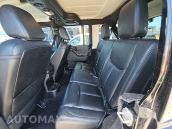 2014 Jeep Wrangler Unlimited Altitude Edition - miniatura 13