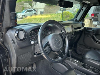 2014 Jeep Wrangler Unlimited Altitude Edition - miniatura 19