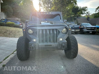 2014 Jeep Wrangler Unlimited Altitude Edition - miniatura 2