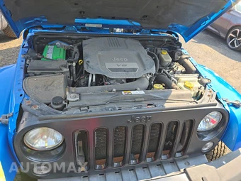2014 Jeep Wrangler Unlimited Altitude Edition - miniatura 15