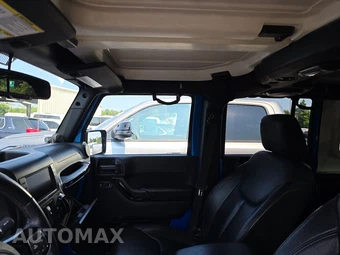 2014 Jeep Wrangler Unlimited Altitude Edition - miniatura 20