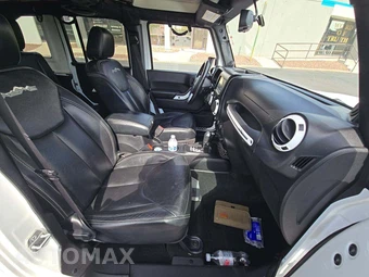 2014 Jeep Wrangler Unlimited Polar Edition - miniatura 15