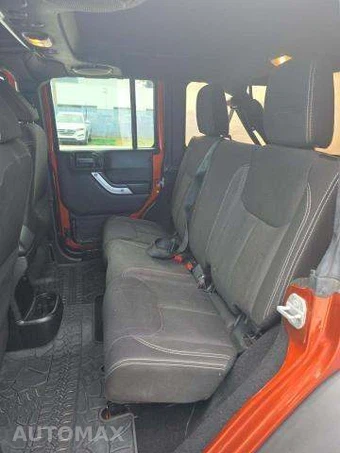 2014 Jeep Wrangler Unlimited Rubicon - miniatura 13