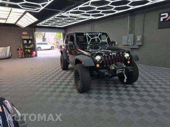 2014 Jeep Wrangler Unlimited Rubicon - miniatura 30