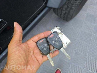 2014 Jeep Wrangler Unlimited Rubicon - miniatura 8