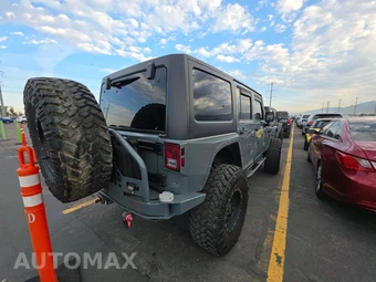 2014 Jeep Wrangler Unlimited Rubicon - miniatura 4