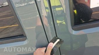 2014 Jeep Wrangler Unlimited Rubicon - miniatura 42