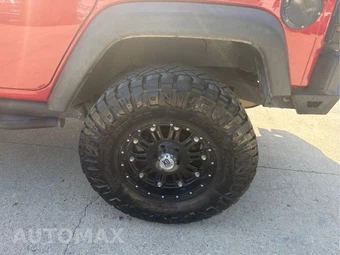 2014 Jeep Wrangler Unlimited Rubicon - miniatura 21