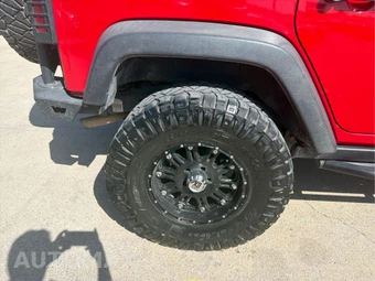 2014 Jeep Wrangler Unlimited Rubicon - miniatura 22